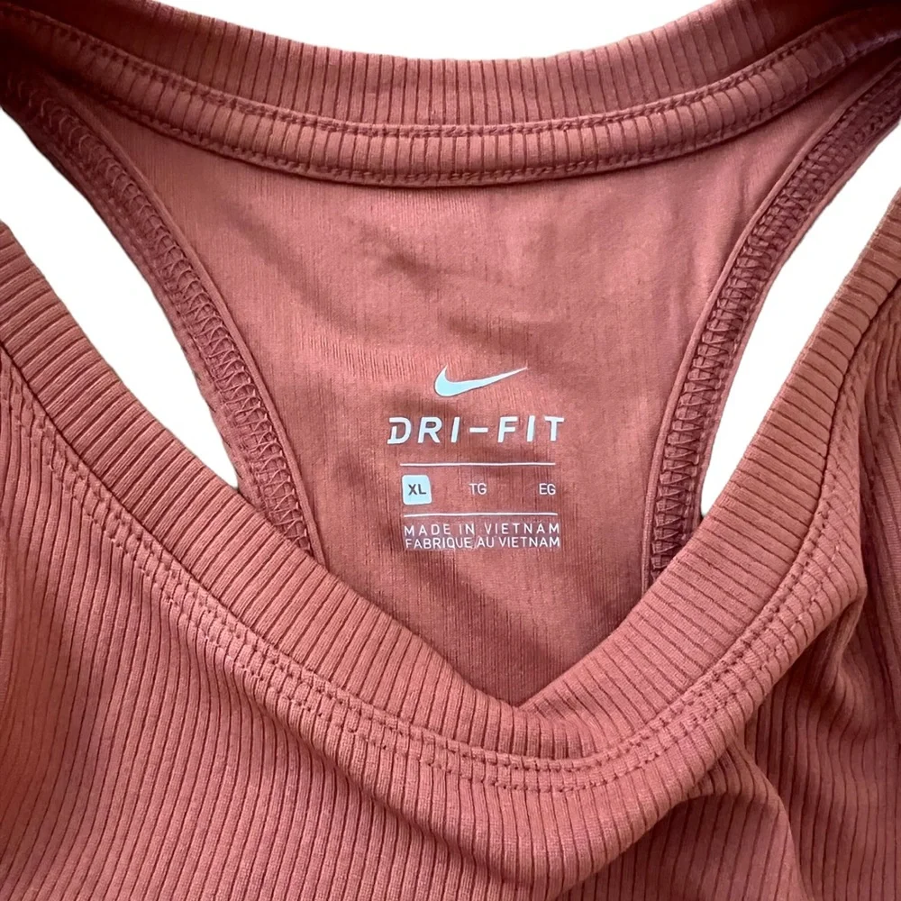 Nike Ribbed Rust Dri-Fit Tank - Picture 5 of 5